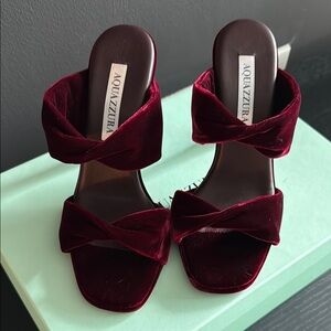 Aquazzura Women's Velvet Mules - Red